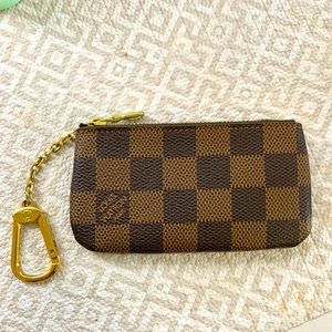 Louis Vuitton Damier Ebene Key Pouch / Cles